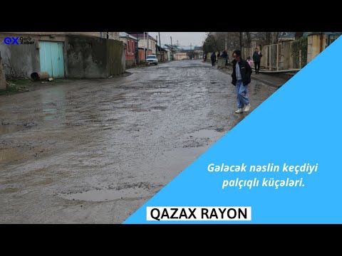 Qazax şəhərinin palçıqlı küçələri.