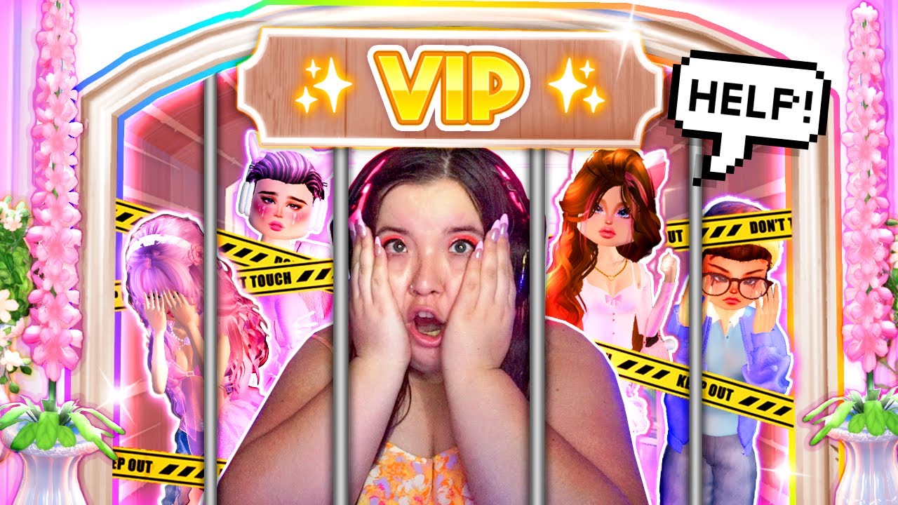 DRESS TO IMPRESS But We Got TRAPPED in The VIP ROOM!?