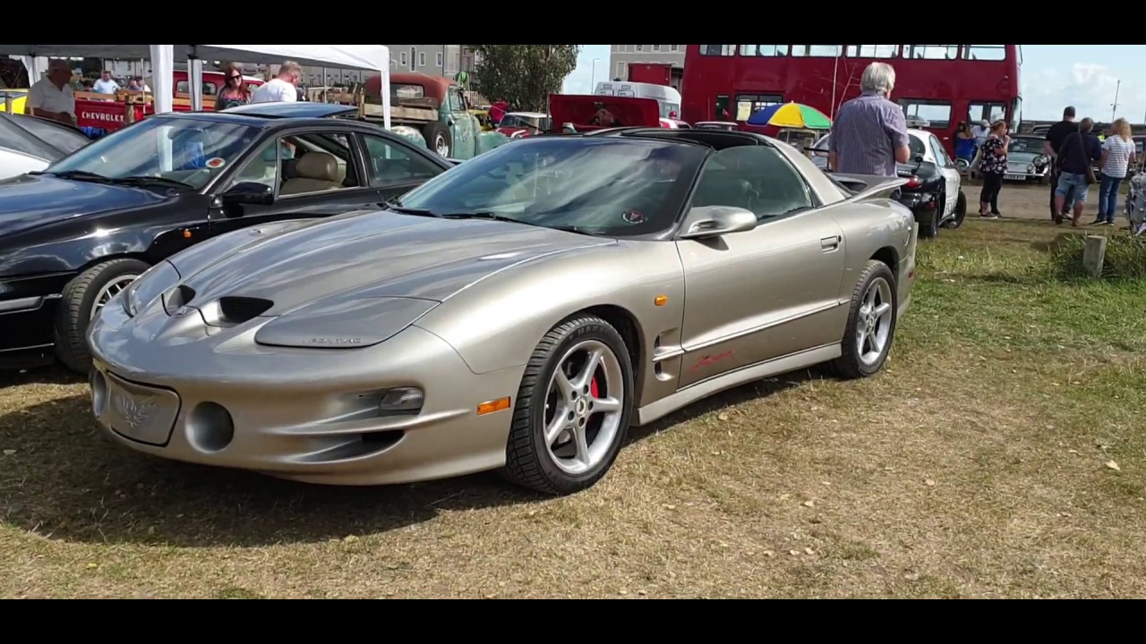 At Walton On The Naze Essex classic car show display event sept 2019 part 9 YouTube At Walton On The Naze Essex classic car show display event sept 2019 part 9 YouTube