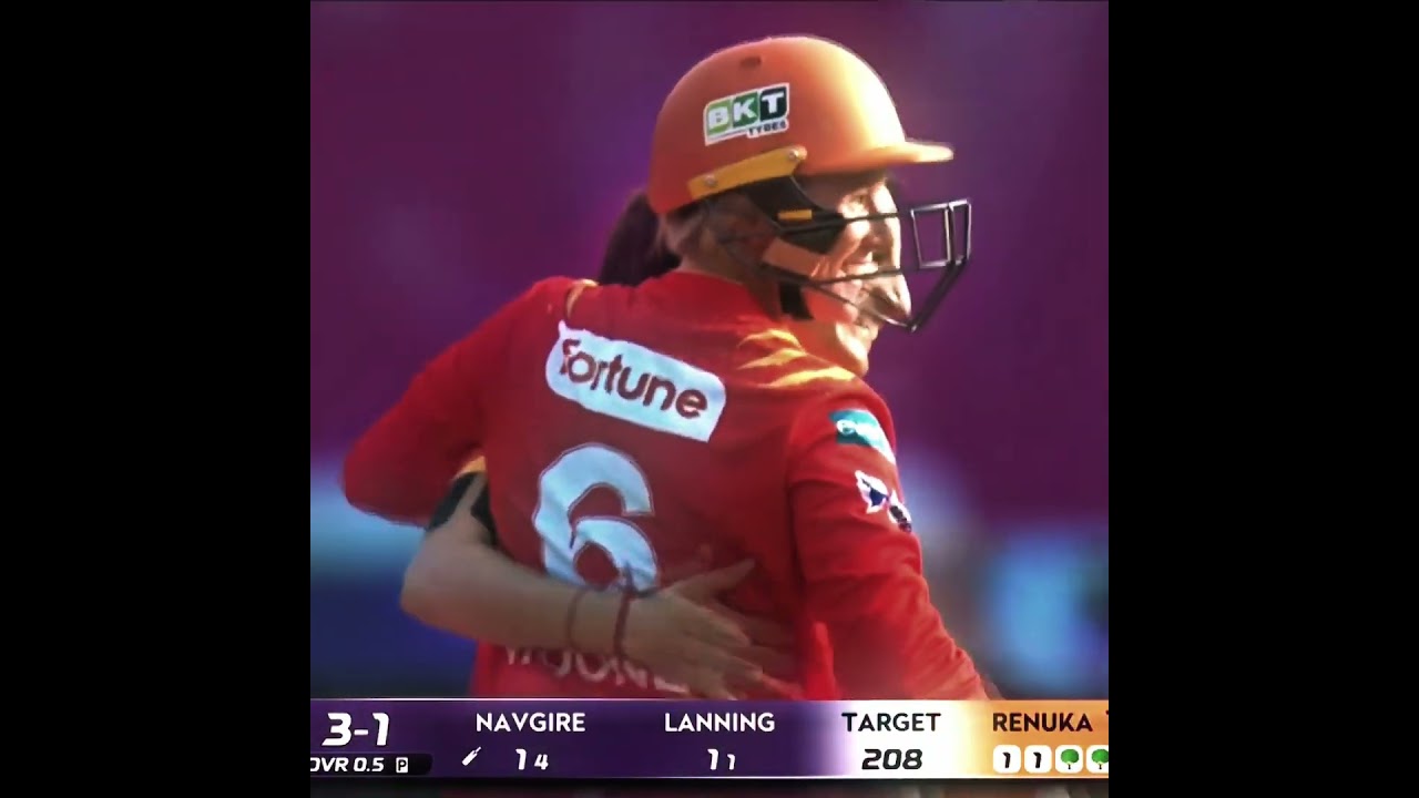 Tap on a clip to paste it in the text box.Tap on a clip to paste it in the text box.Tap on a clip t