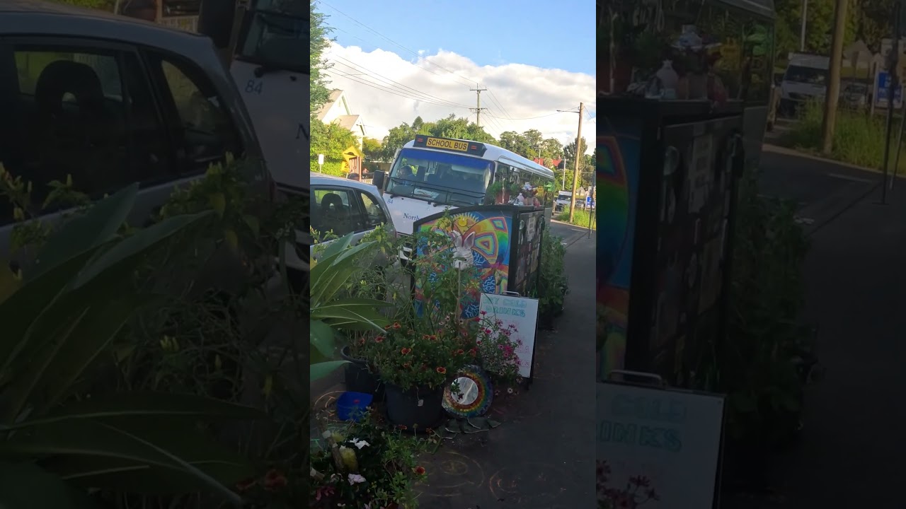 [4K] Nimbin Pueblo Hippie En Australia