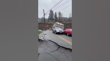 Entire Block Sinks! Houses Tumble into Massive Hole in the Earth