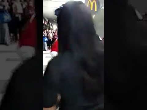Viral Tkw Singapore Adu Jambak...karena Apa??????
