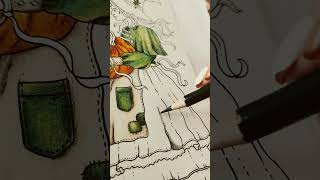 Coloring fabric easy green combo with #prismacolor #adultcoloringchannel #adultcoloring #coloring