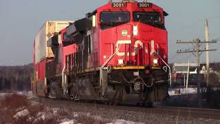 Tier 4 Gevo 3001 Leads a 12,000 Foot Stack Train CN 120 w/DPU at Sackville, NB