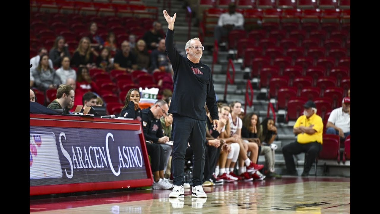 Mike Neighbors recaps Arkansas' win over UT Arlington - YouTube
