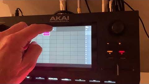 Moog Subharmonicon sync with Akai Force
