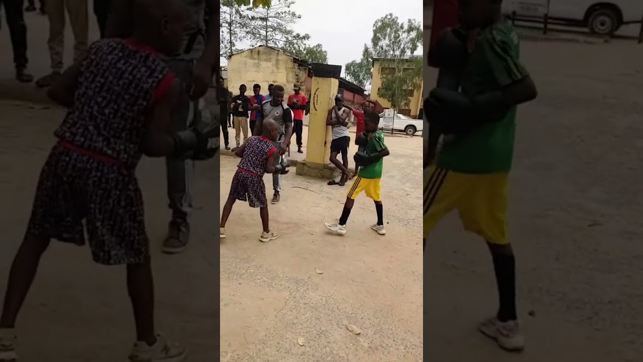 Heavy Body Shot in Boxing Sparring 🥊