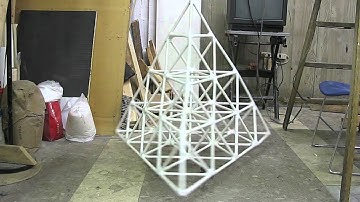 triangle sculpture rotate