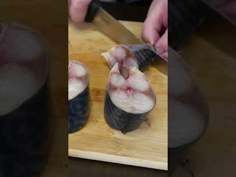 Бюджетная СКУМБРИЯ в духовке.