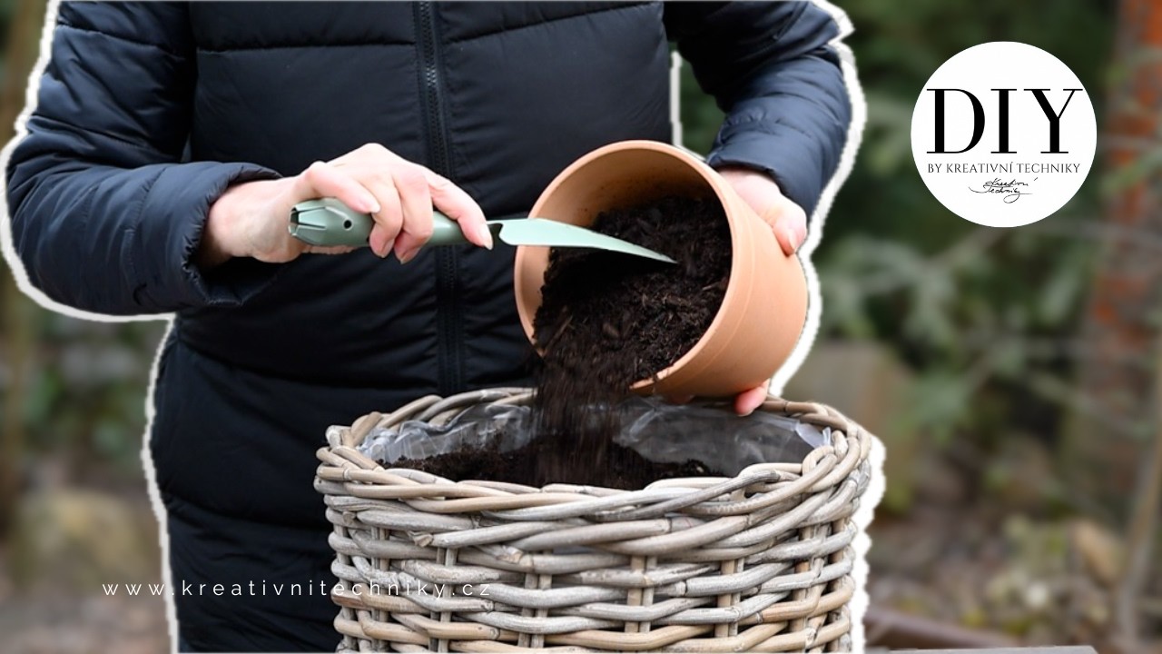 Velikonoční dekorace ke vchodovým dveřím: Jednoduchá venkovní výzdoba během chvilky