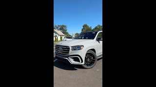 Alpine Grey is a new color on the Mercedes GLS!