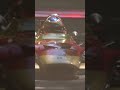 No solo diseña coches, también pilota con maestría 🎩 Qué MARAVILLA ver a Adrian Newey en este Lotus😍