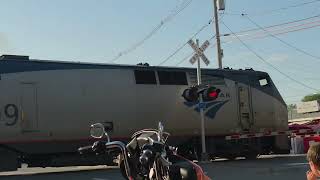 Amtrak 109 leads Downeaster 685 with EMDF40PH NPCU, OOB