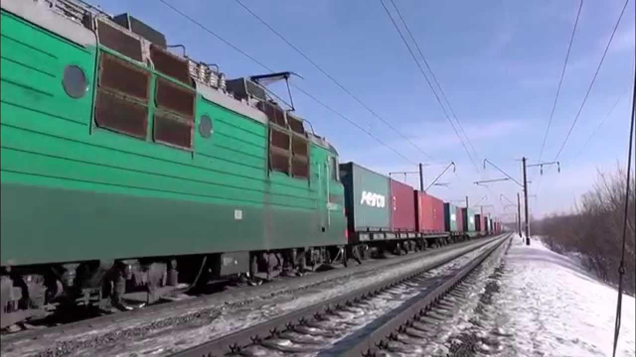 Жд вокзал можга. П36 с грузовым поездом. Поезд можга. Железнодорожный вокзал можга. Станция пычас.