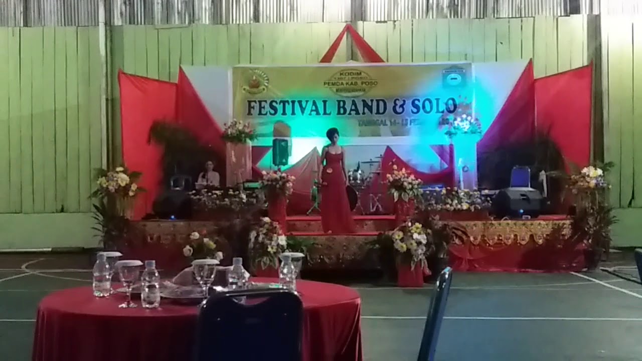 Elen Cover Agnes Mo. MATAHARI - YouTube