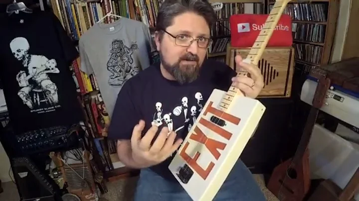 The Exit Sign Guitar + a quickie blues lesson - Bu...