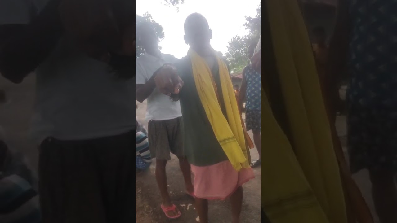 ये पुर्व गोंड महासभा जशपुर अध्यक्ष टेकधारी मांझी खुद बोल रहे हैं समाज बहिष्कार किए हैं और कर दिएहैं