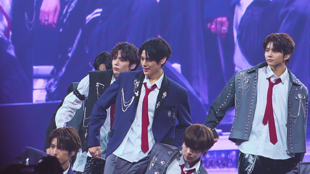 250111 SMTOWN 콘서트 - 으르렁 (COVER) #SMTR25