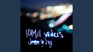 Смотреть клип 10 Mil Vidas