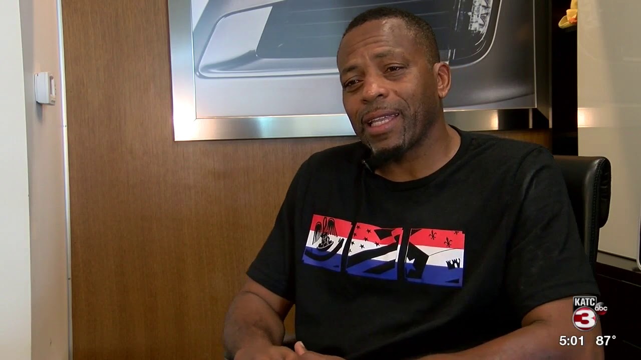 Family and friends remember boxing legend Beau Williford - YouTube
