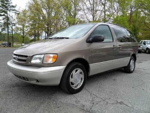 1999 toyota sienna van