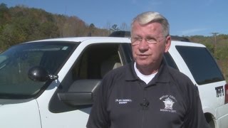 Sheriff: woman dragged by truck in Whitley County