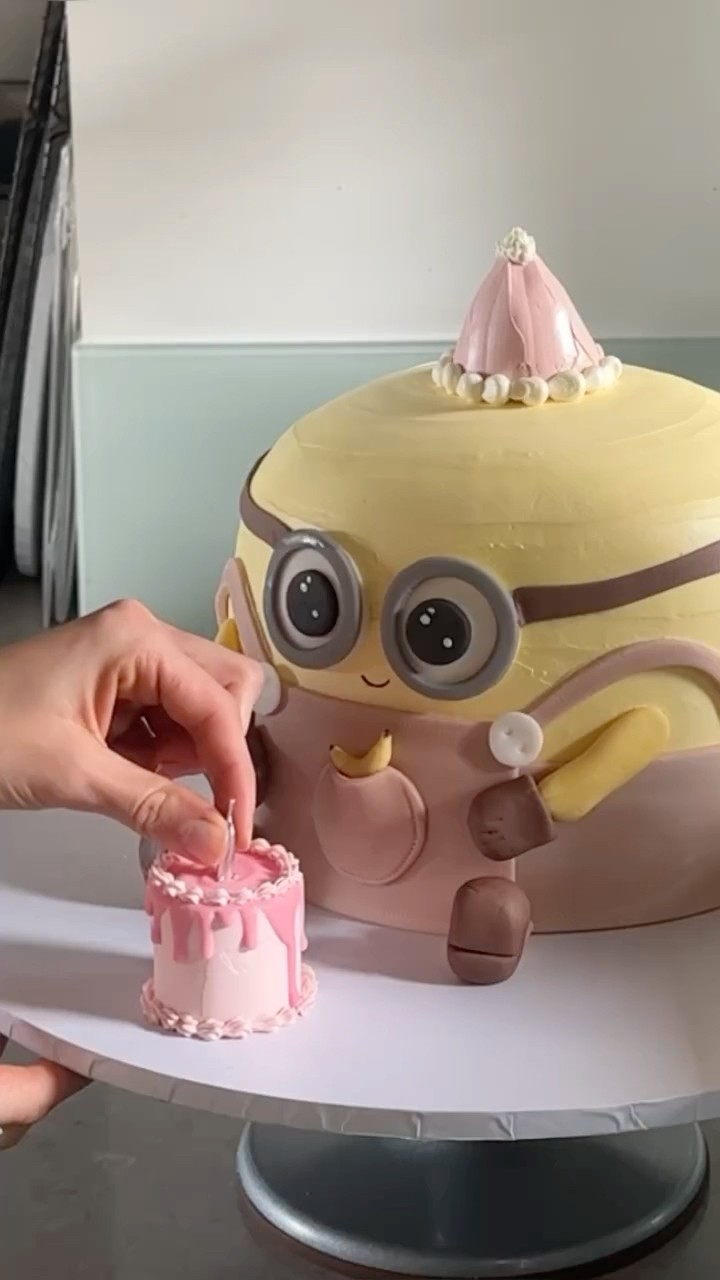 Cute ? #XOTV #WithPermission from @Katies_Little_Bakery