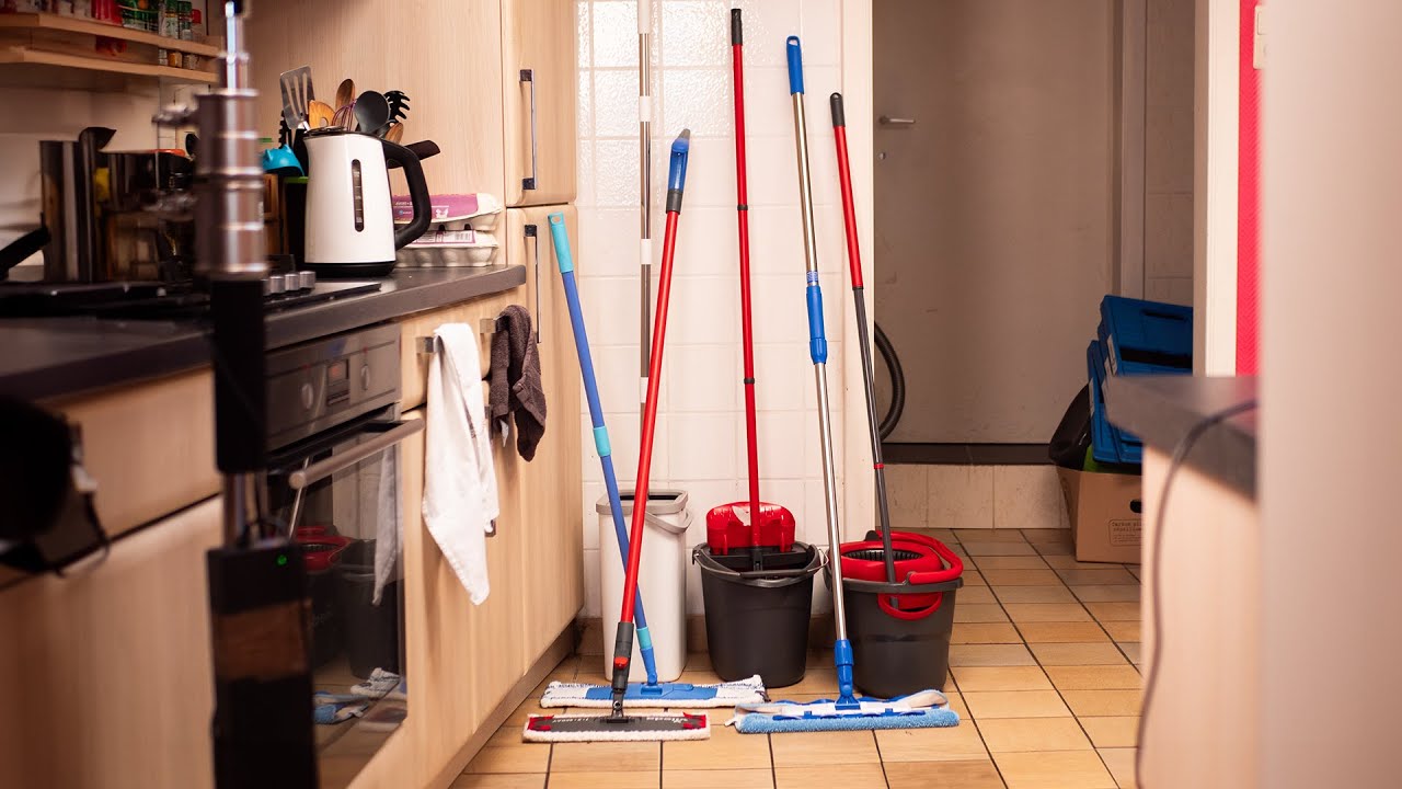 Les MEILLEURS BALAIS SERPILLÈRES qu'on a testés