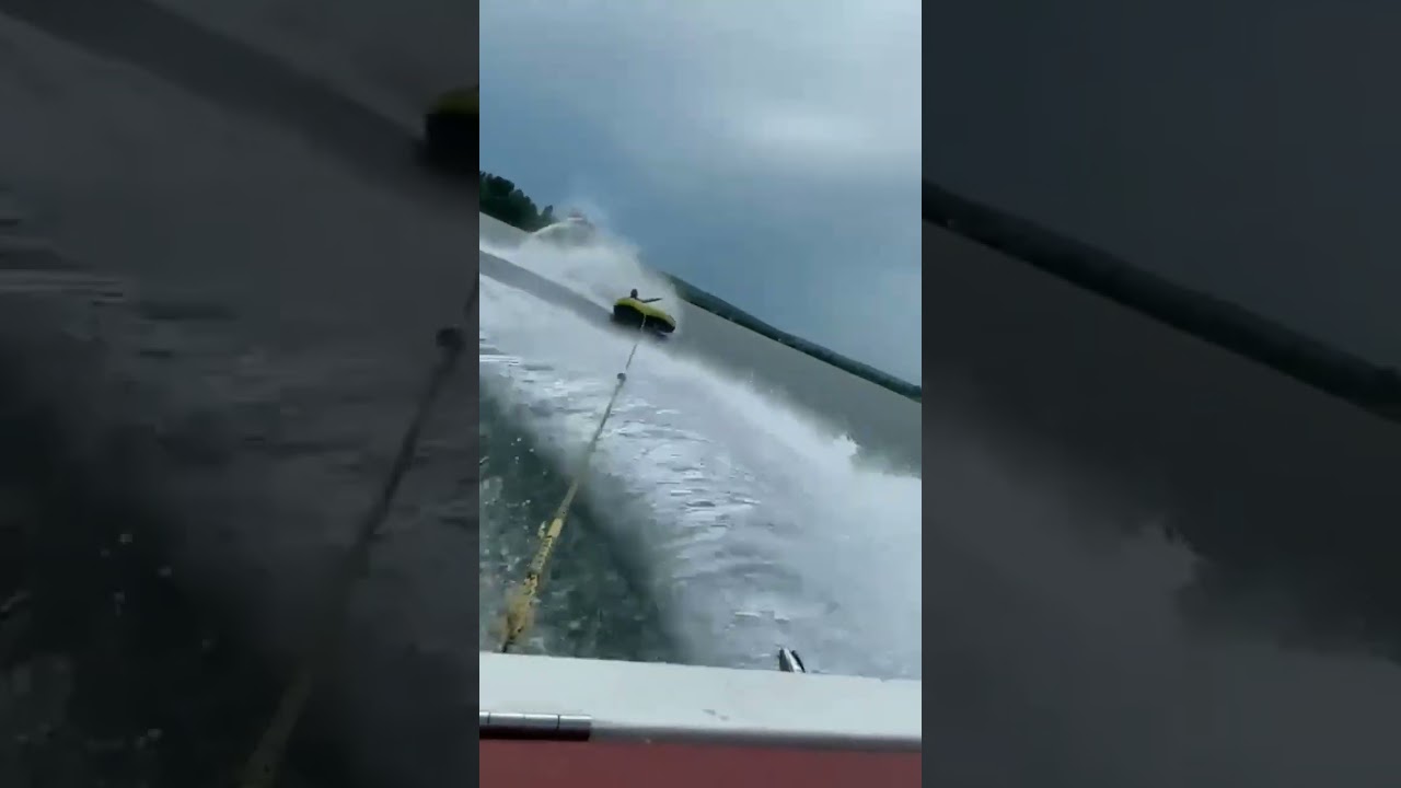 Воскресные катания на ватрушке 