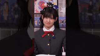 大西亜玖璃さんの連続ウインク