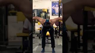 Shoulders workout #viralvideo #motivation #fitneess #gymworkout #viralreels