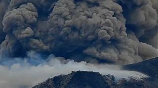 Car-Sized Molten Boulders Tumble Down El Reventador Volcano (Aug 27, 2026)