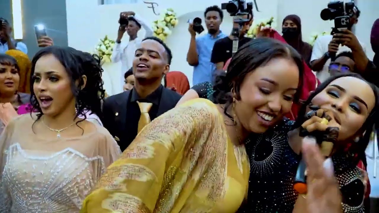 SHAADIYA SHARAF. TAMIIM IYO FATUUSH XAFLADA SANADGURADA AROOSKODA  HEESTIII ABAHAA TALIYE MAYAHAY