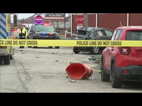 Euclid police chase ends in serious crash - YouTube