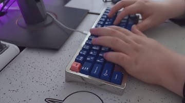 Leaf 60 with lubed Holy Pandas typing sounds