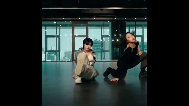 TEN LEE (WAY v) DOING AMAZING DANCE MOVES😱😱😱🔥🔥🔥🔥#shorts #ytshorts  #TEN #TENLEE #텐  #wayv #kpop