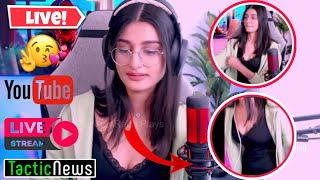 Payal Gaming Showings Her Dress In Live Stream