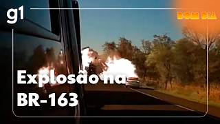 Video shows car driving into oncoming traffic and explosion in crash that killed 4 on BR-163