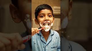 Brush Your Teeth Like This!#Shorts"