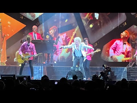 Rod Stewart - Some Guys Have All The Luck Mexico City