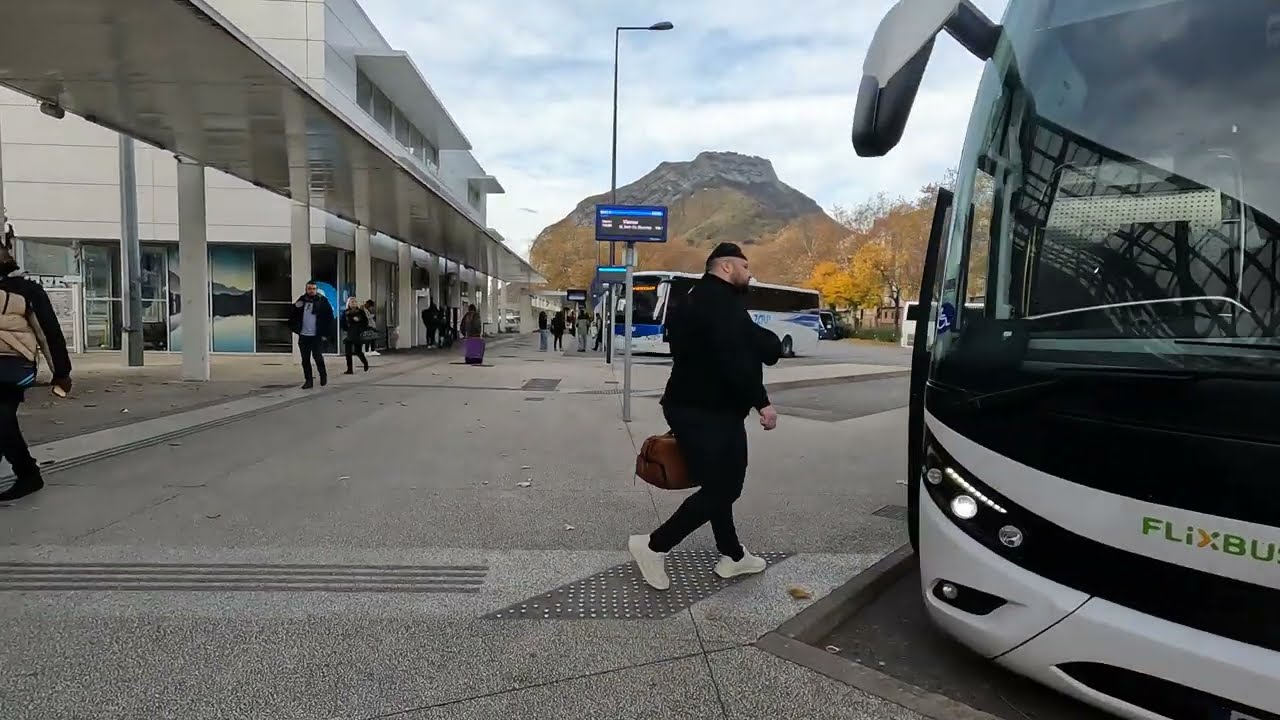Gare routière de Grenoble (Bus & Train station)