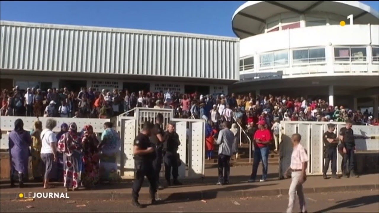 Drame à Sada : Une agression mortelle d’un jeune devant un lycée émeut l’île de Mayotte