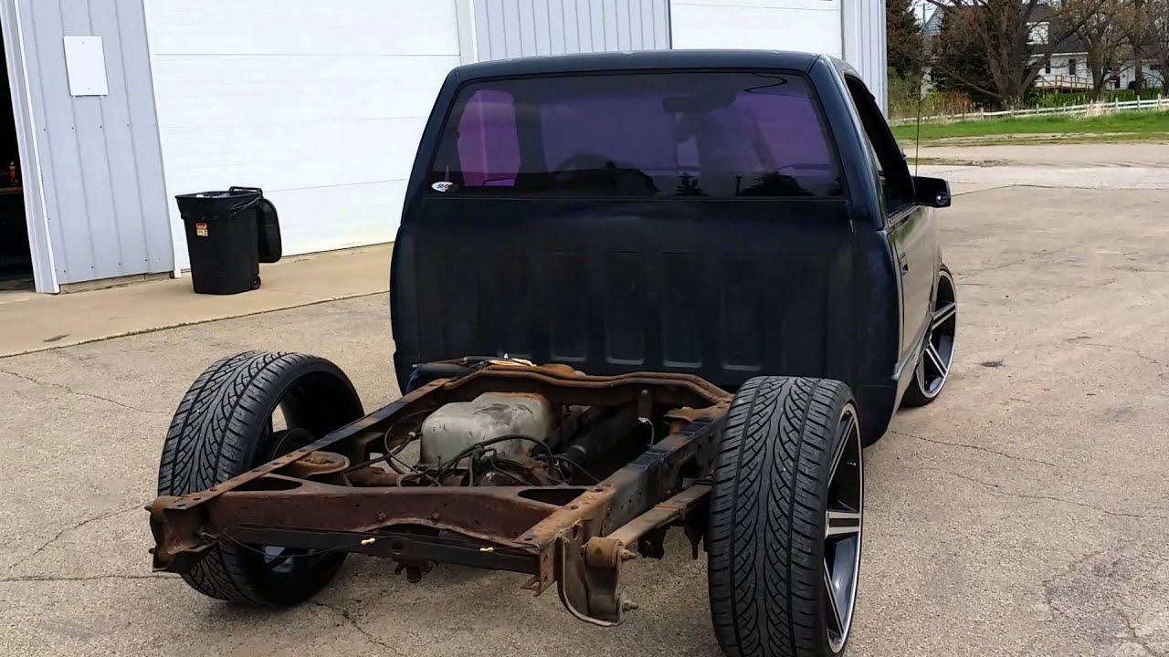 6.0 ls 4l80e - YouTube