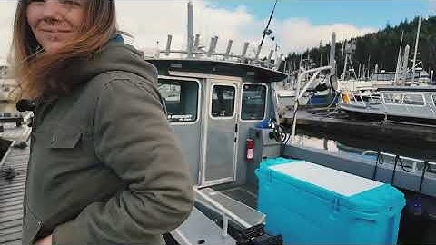 Wrangell Harbor Walk | Commercial Boats, Liveaboards & Our First Morning Afloat