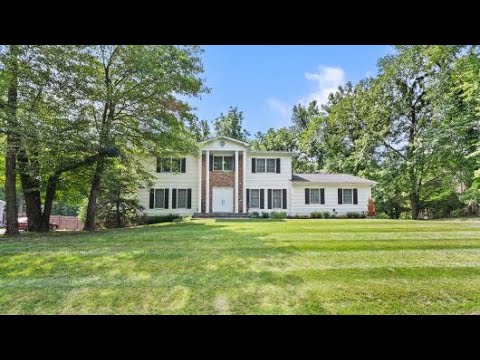 17 Rochelle Dr, New City, NY home video tour