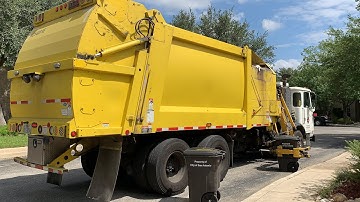 *5 Year Special* Autocar ACX Xpeditor CNrG Heil Python Garbage Truck