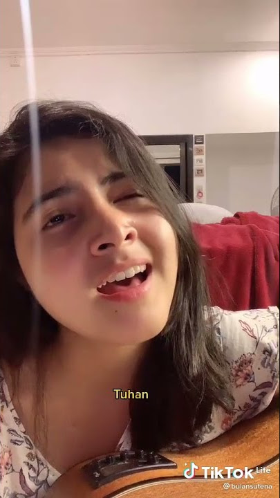 Viral Di TikTok | Rasanya Aku Sedang Melayang Mungkin Akan Terbang | Cover Bulan Sutena