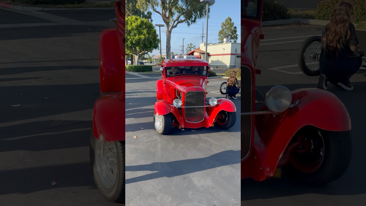 Legendary Classic: 1930 Ford Model A Hot Rod with V8 Power!
