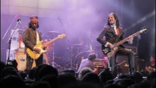 Download lagu [LIVE] 2016.05.15 Kelompok Penerbang Roket - Intro / Anjing Jalanan